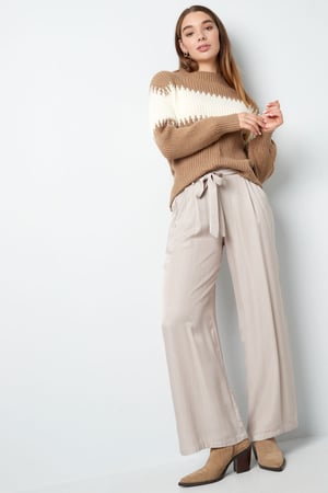 Gestrickter Pullover mit großen Streifen – grau h5 Bild8